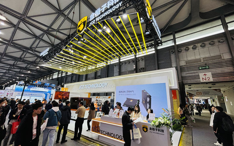 澤迪展會設(shè)計(jì)搭建公司攜手“金橙子”亮相上海光博會